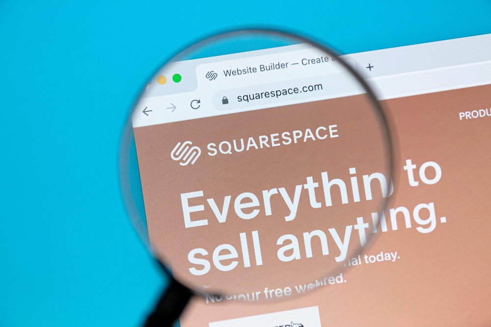 squarespace search on laptop
